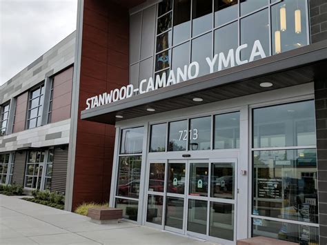 Play Pickleball at Stanwood Camano YMCA: Court Information | Pickleheads