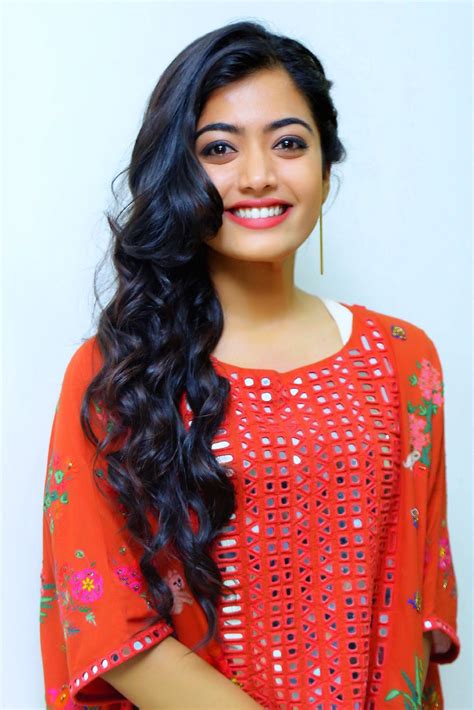 Rashmika Mandanna HD Wallpapers and Images [40+] | HDWalle