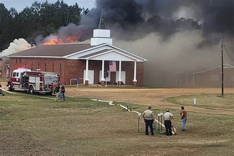 Major Fire Destroys Church in North Louisiana [PHOTOS]