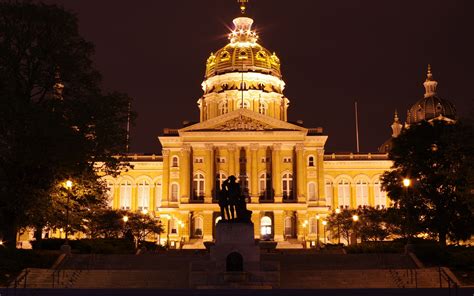 Iowa State Capitol Full HD Wallpaper and Background Image | 1920x1200 ...