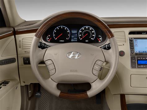 HYUNDAI AZERA - Review and photos