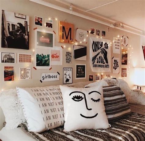 Follow us @popcherryau for more daily inspo ☆ Popcherry Dorm Room Decor, Wall Decor Bedroom ...