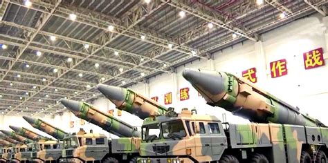 Dong-Feng 21: Pentagon Calls China’s DF-21 'Carrier Killer' Missile Big ...