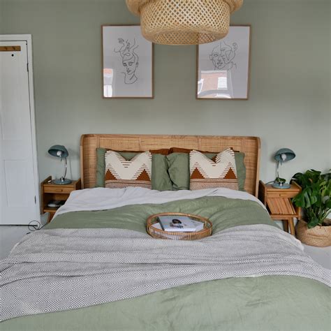 Boho Bedroom Ideas | Sage green bedroom, Bedroom green, Room ...