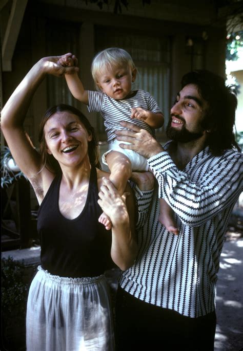 Adorable Photos of Baby Leonardo DiCaprio With His Mom and Dad in Los Angeles in 1975-76 ...