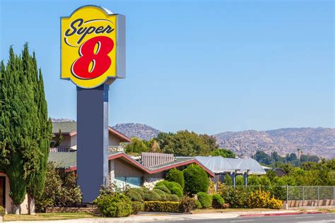 Super 8 by Wyndham Canoga Park | Canoga Park, CA Hotels