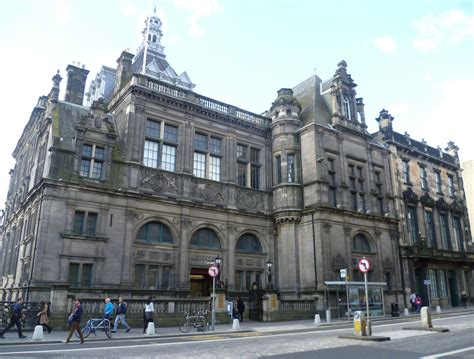 Edinburgh’s Libraries R – Edinburgh City of Literature Trust