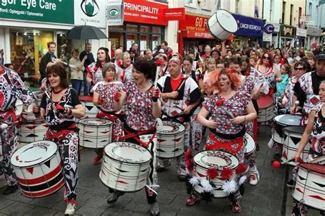 Bangor Carnival shines over grey skies - North Wales Live