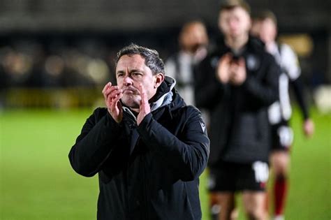 Paul Hurst addresses Grimsby Town's squad size as Mariners weigh up January transfer options ...