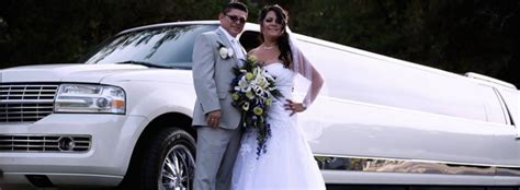 Top 4 Benefits of Wedding Limo Rental