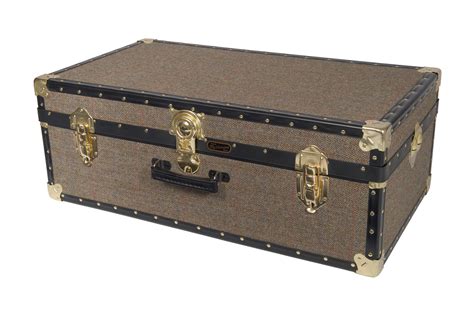 The Traditional British Luggage Trunk by Mossman.: Traditional Harris ...