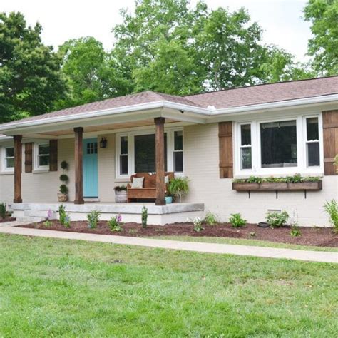 Minimalist 1960S Ranch Exterior Remodel with Simple Decor | Design and Architecture