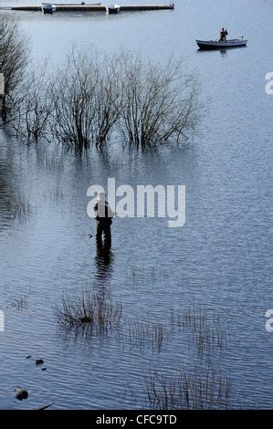 fly fishing on the ladybower reservoir upper derwent valley derbyshire ...