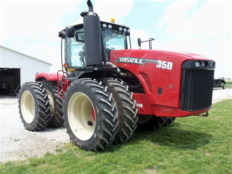 Versatile 350: Specs, Engine, Transmission, Dimensions