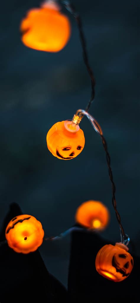 Minimal Halloween iPhone wallpaper pack