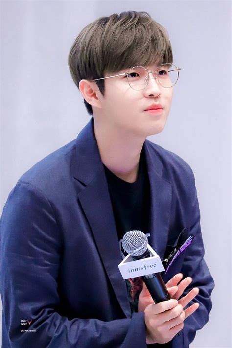 Wanna one Kim Jaehwan