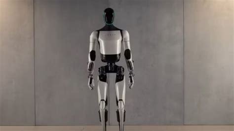 Meet Optimus-Gen 2, Tesla's new humanoid robot that can squat, dance ...