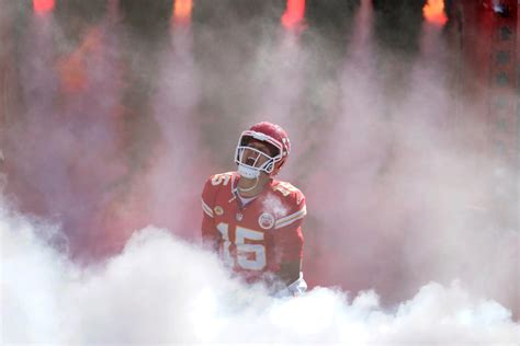 NFL: Taylor Swift och Jackson Mahomes i VIP-loge – fans rasar