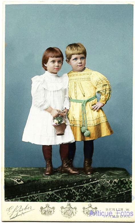 44 Incredible Colorized Photos That Show What Kids Wore Over 100 Years ...