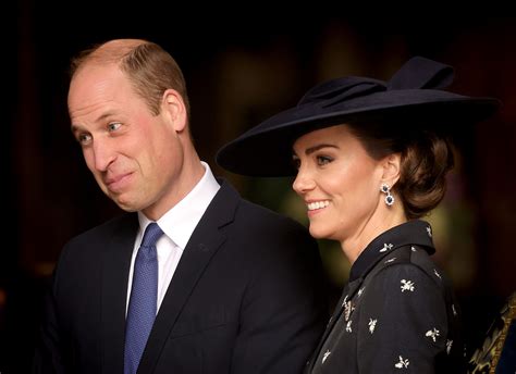 Prince William's 'Look of Love' for Kate Middleton Goes Viral - Newsweek