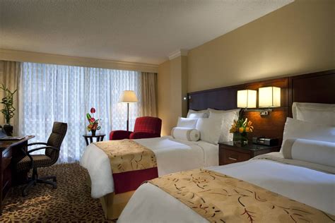 Uptown Hotel with Hospitality Room | Houston Marriott West Loop by The Galleria