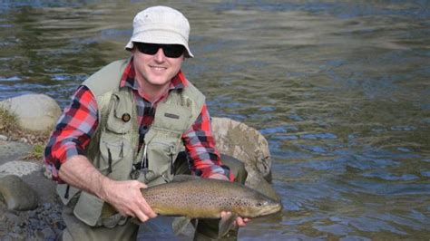 Fly fishing in New Zealand | River Fishing NZ