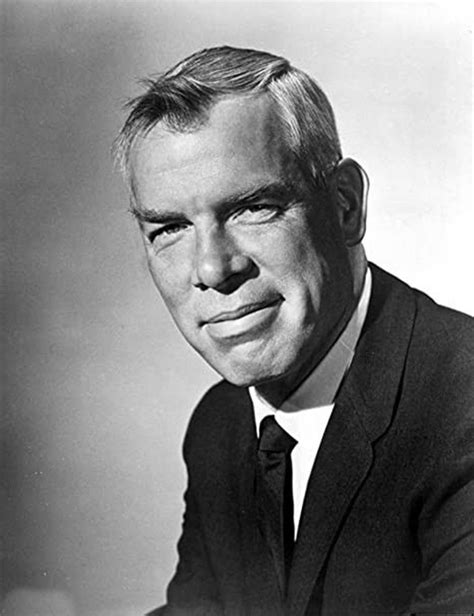 Arriba 84+ imagen lee marvin military service - Thptnganamst.edu.vn