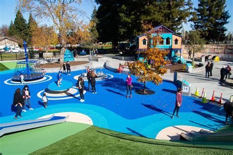 Redwood City residents enjoy their new 'magical' playground - Climate ...