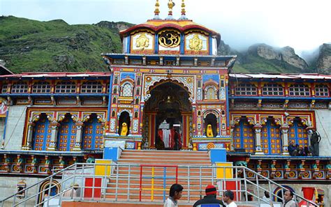 Badrinath Temple: History, How To Reach, Pooja, Festival & Opening Date