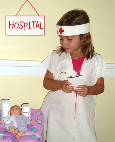 Easy Nurse Pillowcase Costume - Ziggity Zoom Family