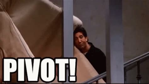 Ross Pivot GIF - Moving - Discover & Share GIFs | Don’t forget