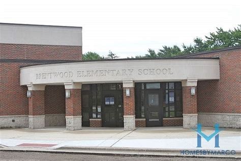 Brentwood Elementary School, Des Plaines, Illinois - May 2019 | Des ...