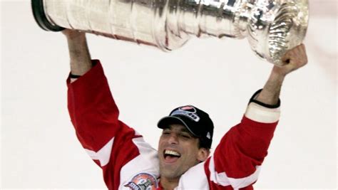 Chris Chelios: Inside his decision to leave Detroit Red Wings