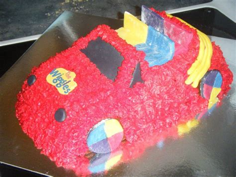 Wiggles Big Red Car cake Birthday Cakes, Birthday Parties, Car Cake ...