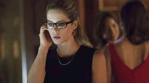 Arrow Emily Bett Rickards – Telegraph