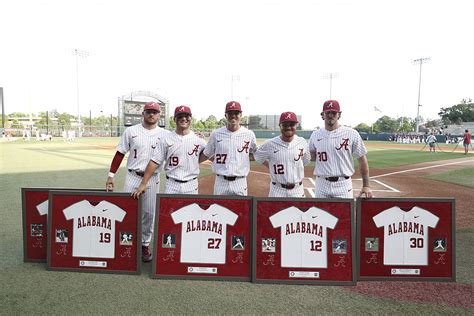 Alabama Baseball Honors Seniors