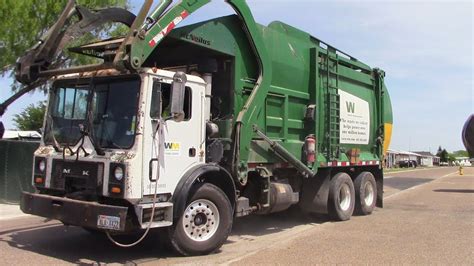 Toy Garbage Truck Wm Mack Side Loader | Wow Blog