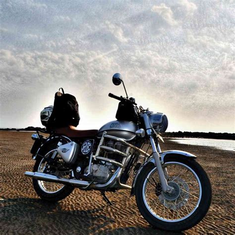 RE Bullet 350 ES Price, Colours, Images & Mileage in India | Royal Enfield