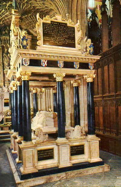 Queen Elizabeth I - Tomb at Westminster Abbey