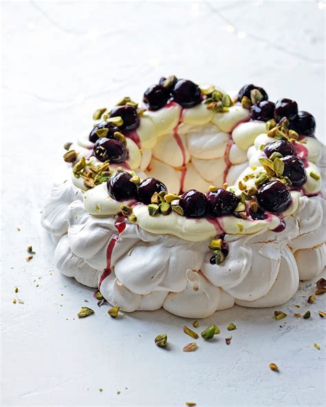 Meringue Wreath | hush