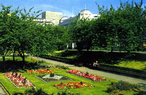 Piccadilly Gardens through the years - Manchester Evening News