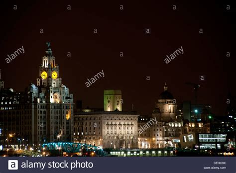 Liverpool skyline from birkenhead all lit up at night Stock Photo - Alamy