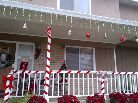 20+ Outdoor Candy Cane Decorations