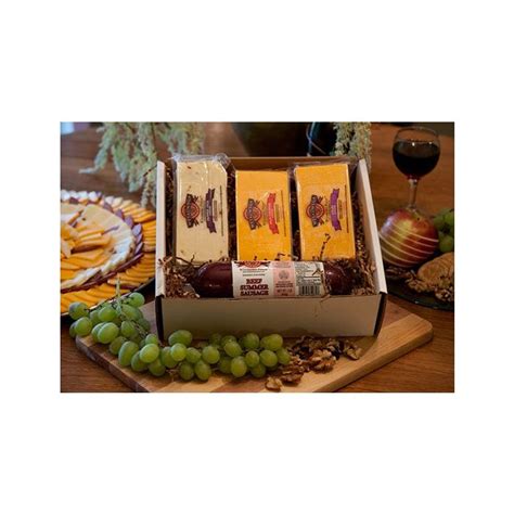 Homestead Wisconsin Cheese - Pick Three Favorites Wisconsin Cheese Gift Box