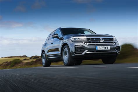 ROAD TEST - Volkswagen Touareg R-Line - UK News Group