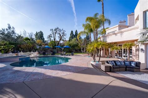 Luxury Residential Treatment & Rehab | Villa Oasis San Diego