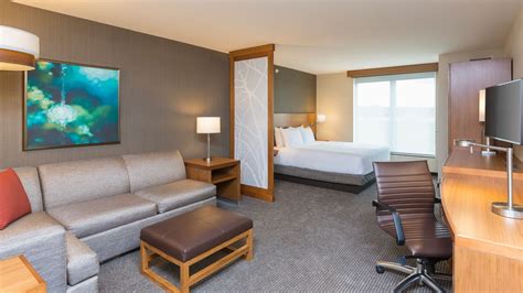 Hotel Rooms in Canton Ohio | Hyatt Place Canton