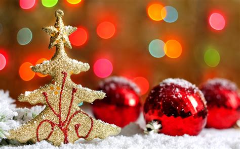 Christmas Tree Decorations Bells Holiday New Year wallpaper | 1680x1050 ...