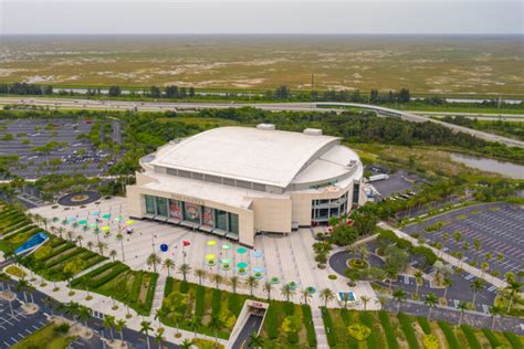 Amerant Bank Arena Parking - Florida Panthers Parking | TSR