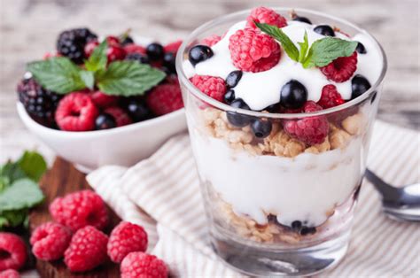 24 Yogurt Desserts (+ Healthy Recipes) - Insanely Good